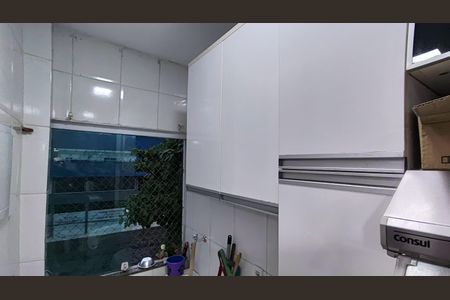 Apartamento para alugar com 80m², 3 quartos e 1 vagaÁrea de Serviço