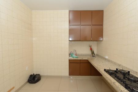 Casa para alugar com 250m², 3 quartos e 5 vagasCozinha