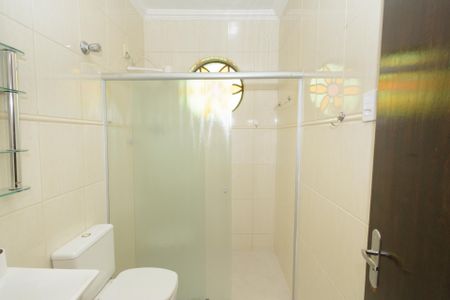 Casa para alugar com 250m², 3 quartos e 5 vagasBanheiro 1