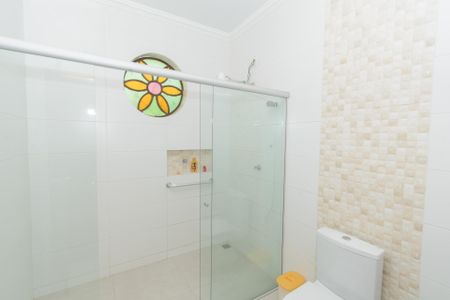 Casa para alugar com 250m², 3 quartos e 5 vagasBanheiro 2