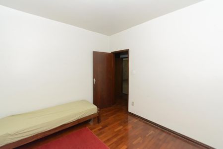 Casa para alugar com 250m², 3 quartos e 5 vagasQuarto 2