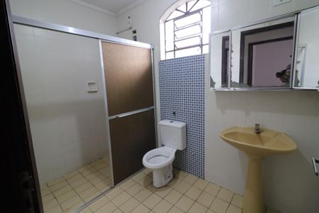 Banheiro de apartamento à venda com 2 quartos, 89m² em Presidente Altino, Osasco