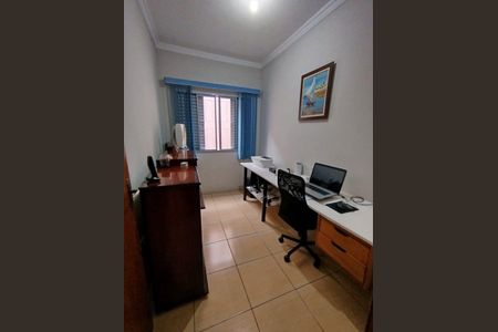 Casa à venda com 190m², 4 quartos e 2 vagasQuarto 3