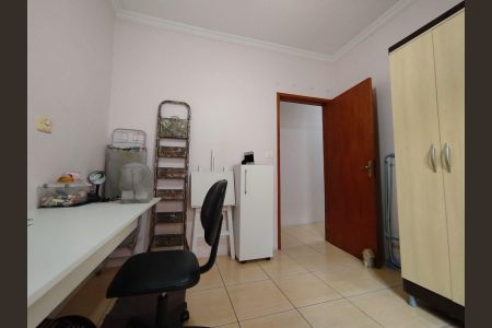Casa à venda com 190m², 4 quartos e 2 vagasQuarto 2