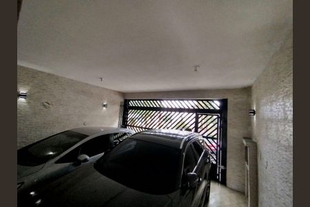 Casa à venda com 190m², 4 quartos e 2 vagasGaragem