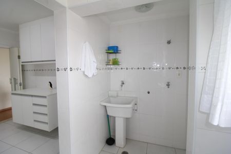 Apartamento à venda com 88m², 3 quartos e 1 vagaÁrea de Serviço