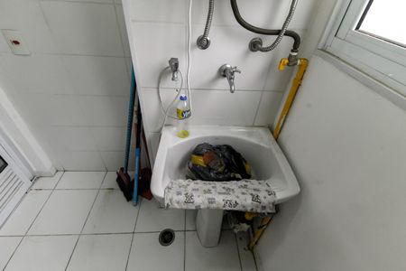 Apartamento à venda com 49m², 2 quartos e 1 vaga Apartamento à venda com 49m², 2 quartos e 1 vagaDetalhe da area de serviço