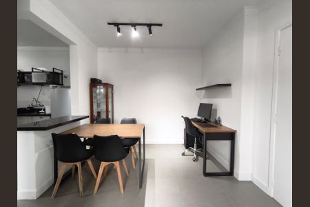 Sala de kitnet/studio à venda com 1 quarto, 37m² em Ana Rosa, São Paulo