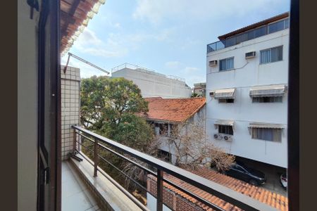 Apartamento para alugar com 110m², 3 quartos e 3 vagasVaranda da Suíte 1