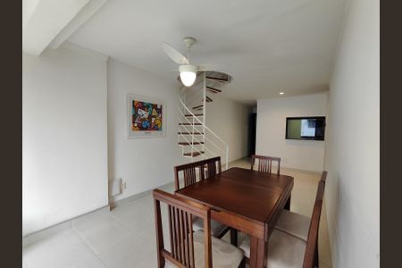 Sala de apartamento para alugar com 3 quartos, 110m² em Recreio dos Bandeirantes, Rio de Janeiro