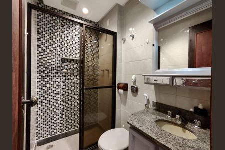 Apartamento para alugar com 110m², 3 quartos e 3 vagasBanheiro Social