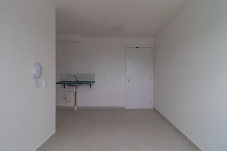 Apartamento para alugar com 34m², 2 quartos e sem vaga Apartamento para alugar com 34m², 2 quartos e sem vagaSala
