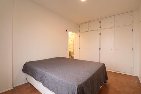 Apartamento à venda com 110m², 4 quartos e 1 vagaSuite