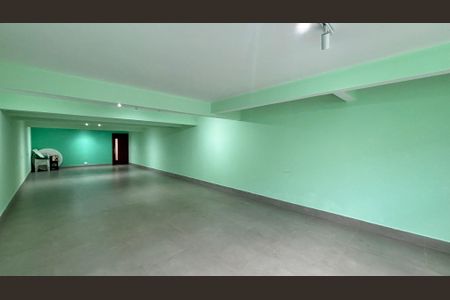 Casa à venda com 263m², 3 quartos e 8 vagasGaragem