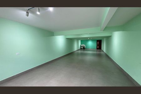 Casa à venda com 263m², 3 quartos e 8 vagasGaragem