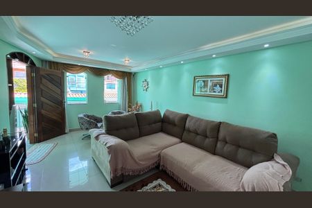 Casa à venda com 263m², 3 quartos e 8 vagasSala