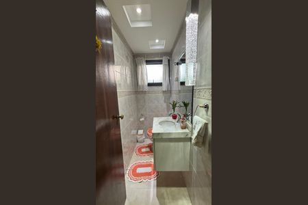 Casa à venda com 263m², 3 quartos e 8 vagasLavabo