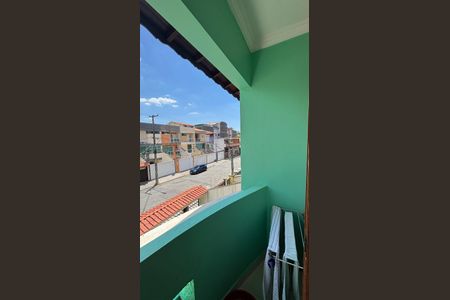 Casa à venda com 263m², 3 quartos e 8 vagasSuite - Varanda