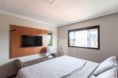 Casa à venda com 220m², 3 quartos e 3 vagas Casa à venda com 220m², 3 quartos e 3 vagasSuíte