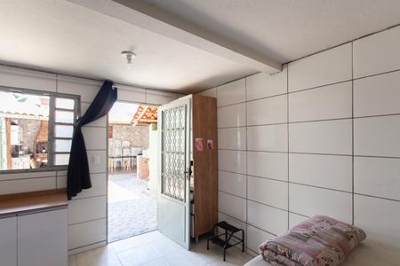 Casa à venda com 220m², 3 quartos e 3 vagas Casa à venda com 220m², 3 quartos e 3 vagasQuarto de Serviço