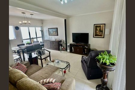 Casa à venda com 2 quartos, 126m² em Bosque da Saúde, São Paulo