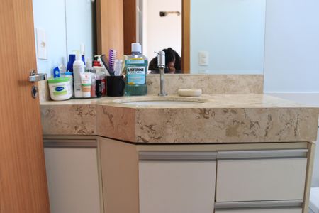 Apartamento para alugar com 120m², 3 quartos e 2 vagasBanheiro da Suíte 1