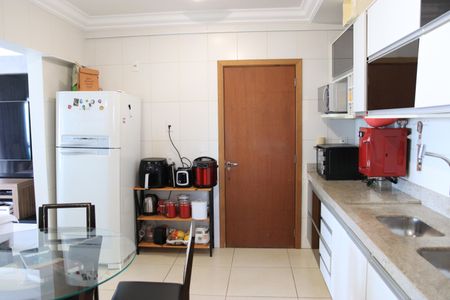 Apartamento para alugar com 120m², 3 quartos e 2 vagasCozinha