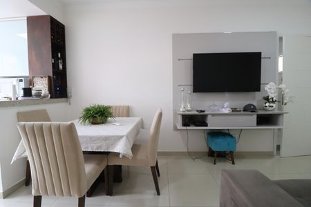 Apartamento para alugar com 48m², 2 quartos e 1 vagaSala