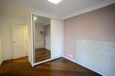 Apartamento para alugar com 188m², 4 quartos e 3 vagasSuíte 2