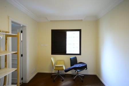 Apartamento para alugar com 188m², 4 quartos e 3 vagasSuíte