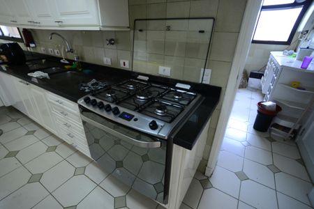 Apartamento para alugar com 188m², 4 quartos e 3 vagasCozinha