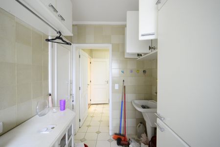 Apartamento para alugar com 188m², 4 quartos e 3 vagasÁrea de Serviço