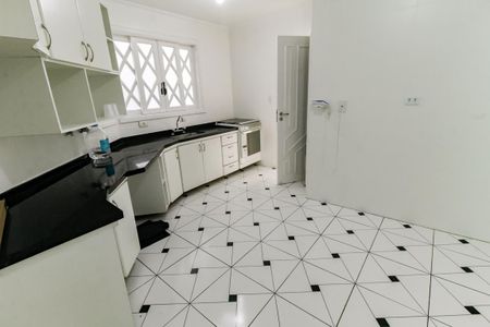 Casa de condomínio para alugar com 175m², 3 quartos e 2 vagasCozinha