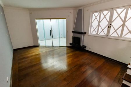 Casa de condomínio para alugar com 175m², 3 quartos e 2 vagasSala 1