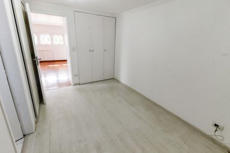 Casa de condomínio para alugar com 175m², 3 quartos e 2 vagasSuíte 3