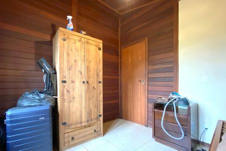 Casa de condomínio à venda com 200m², 3 quartos e 4 vagas Casa de condomínio à venda com 200m², 3 quartos e 4 vagasQuarto 3