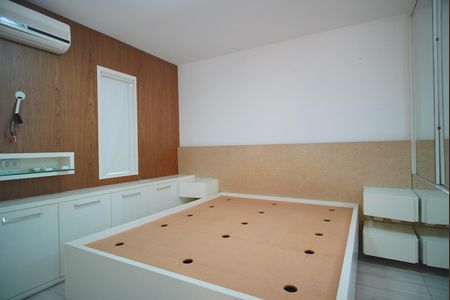 Apartamento à venda com 65m², 1 quarto e 2 vagasSuíte