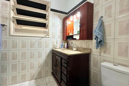 Apartamento à venda com 110m², 3 quartos e sem vagaBanheiro da Suíte