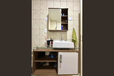 Apartamento à venda com 110m², 3 quartos e sem vagaBanheiro