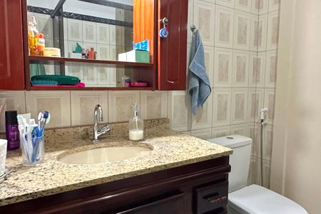 Apartamento à venda com 110m², 3 quartos e sem vagaBanheiro da Suíte