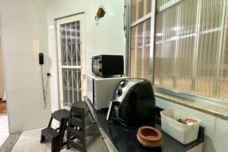 Apartamento à venda com 110m², 3 quartos e sem vagaÁrea de Serviço