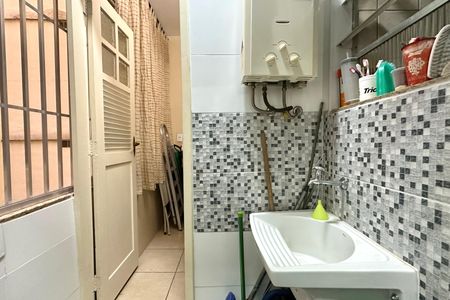 Apartamento à venda com 110m², 3 quartos e sem vagaÁrea de Serviço
