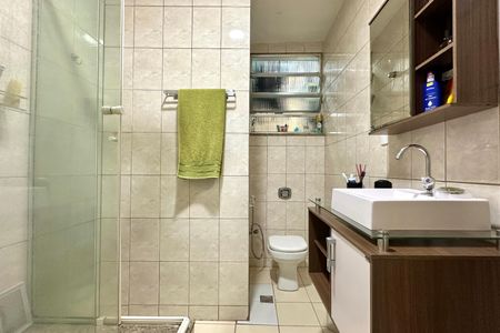 Apartamento à venda com 110m², 3 quartos e sem vagaBanheiro