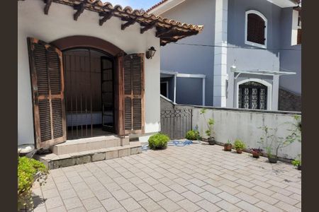 Casa à venda com 226m², 3 quartos e 2 vagas Casa à venda com 226m², 3 quartos e 2 vagasFoto 19