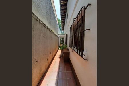 Casa à venda com 226m², 3 quartos e 2 vagas Casa à venda com 226m², 3 quartos e 2 vagasFoto 32