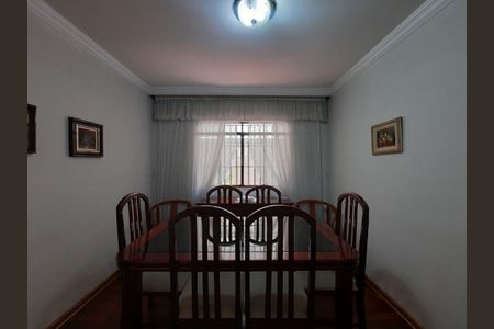 Casa à venda com 226m², 3 quartos e 2 vagas Casa à venda com 226m², 3 quartos e 2 vagasSala Jantar