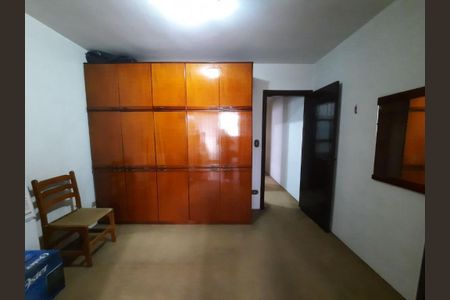 Casa à venda com 226m², 3 quartos e 2 vagas Casa à venda com 226m², 3 quartos e 2 vagasFoto 28