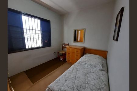 Casa à venda com 226m², 3 quartos e 2 vagas Casa à venda com 226m², 3 quartos e 2 vagasFoto 24