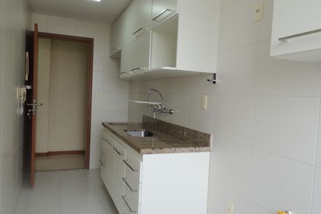 Apartamento à venda com 64m², 2 quartos e 1 vagaCozinha