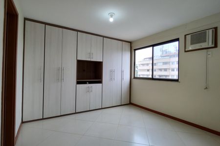 Apartamento à venda com 64m², 2 quartos e 1 vagaSuíte